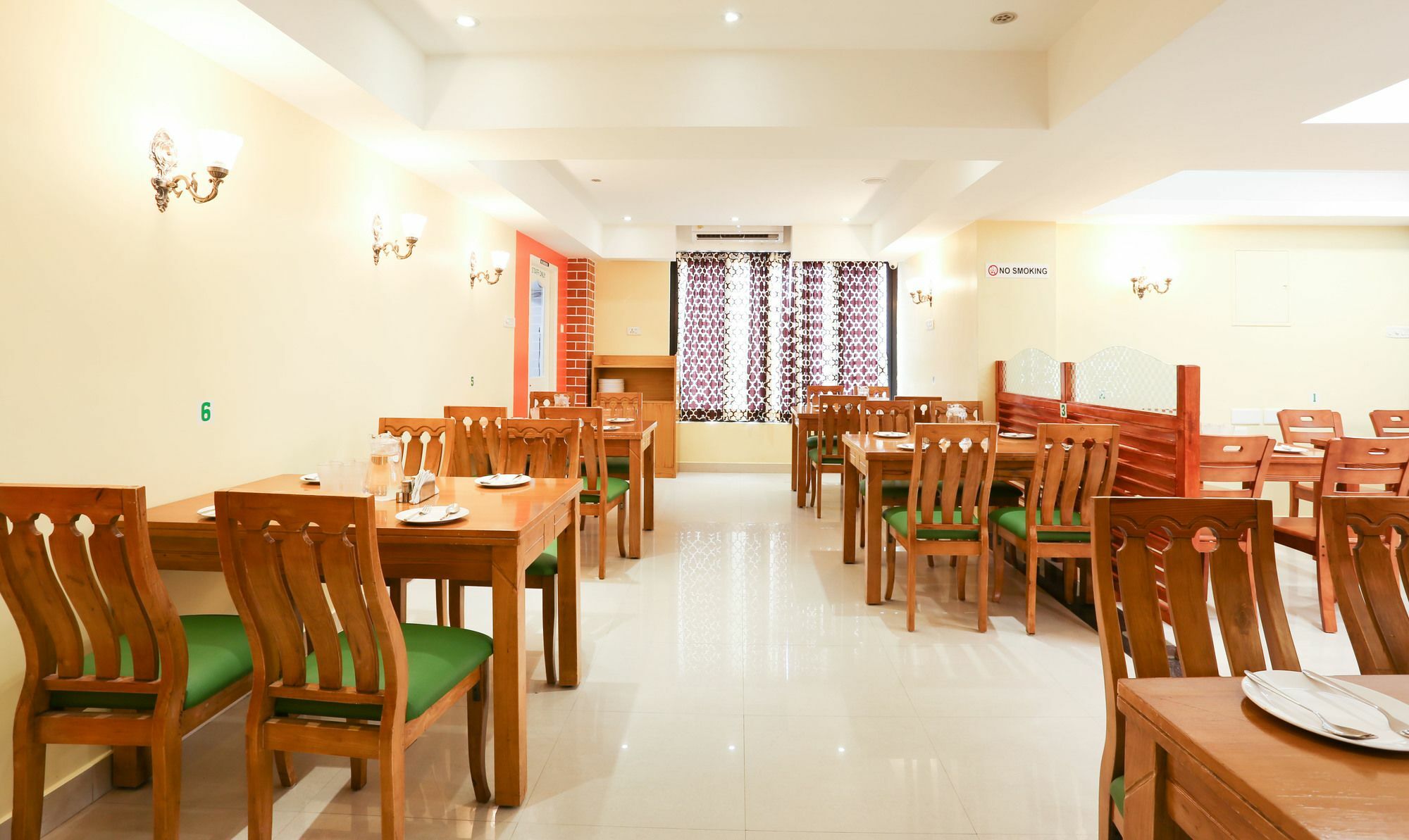 Treebo Trip Sr Residency Hotel Chennai Exterior photo